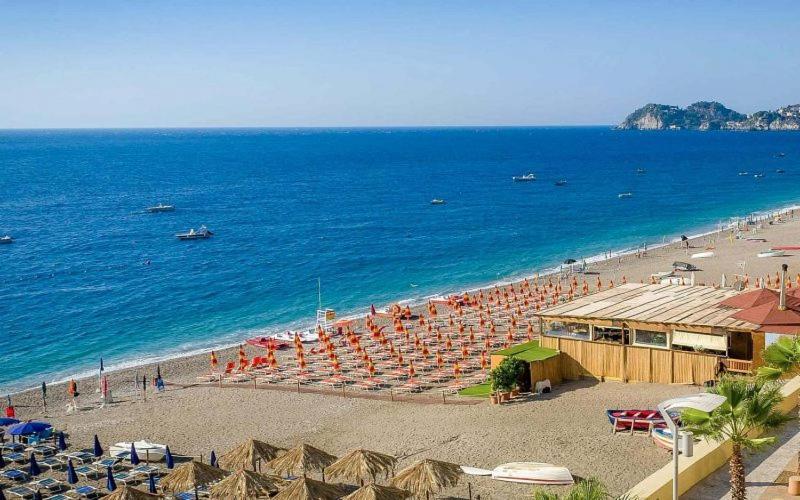 A&G Apartment Naxos-Taormina 贾迪尼-纳克索斯 外观 照片